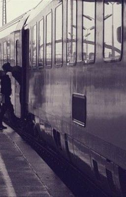 ты садишься в поезд, снимаешь сумку...