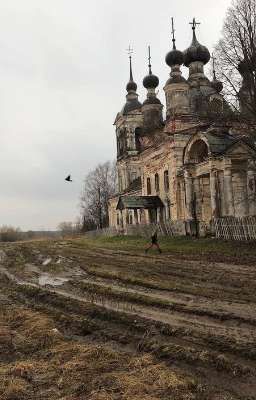 Благочестивый понос: совращение сектантки в туалете